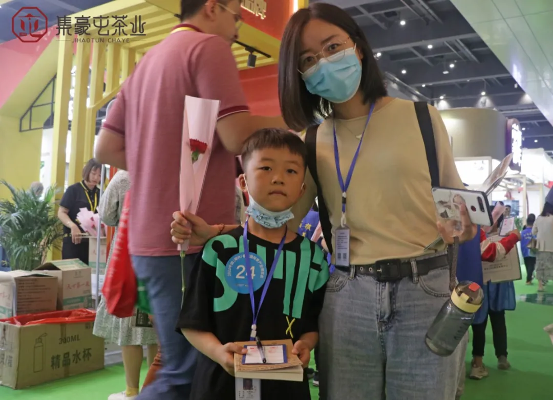 母親節，讓我們以茶敬愛